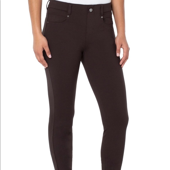 NWT Liverpool the Glider revolutionary Pull on Jeans Chocolate Size 0 - Picture 1 of 15